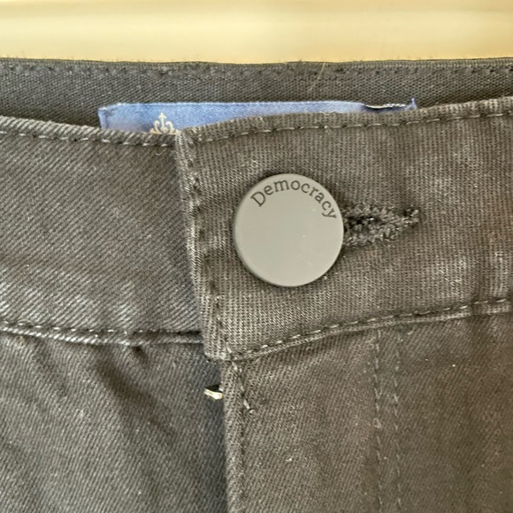 Democracy “Ab”solution Black Skinny Leg Jeans Size 6 - Picture 8 of 8